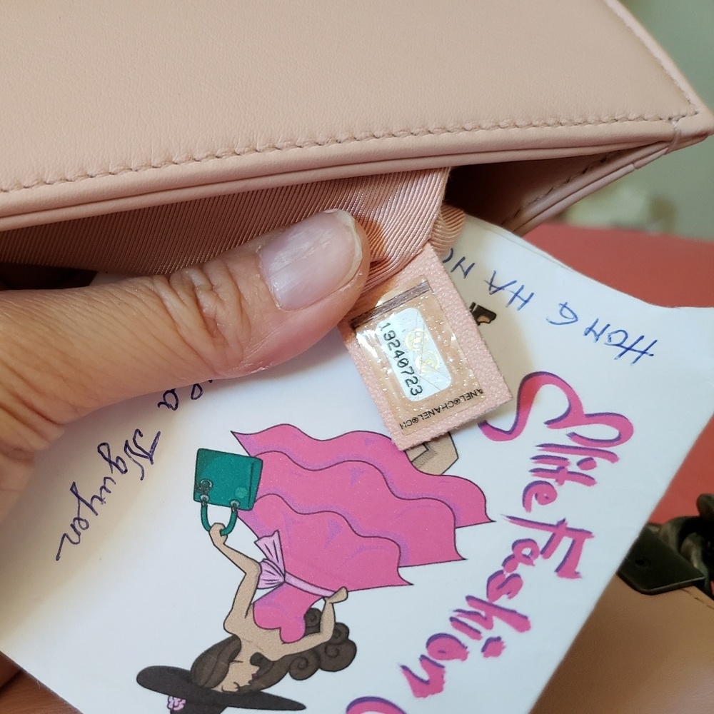 Chanel boy pink Lambskin medium bag - Picture 7 of 8